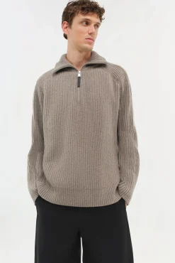 Simkhai Henry Raglan
