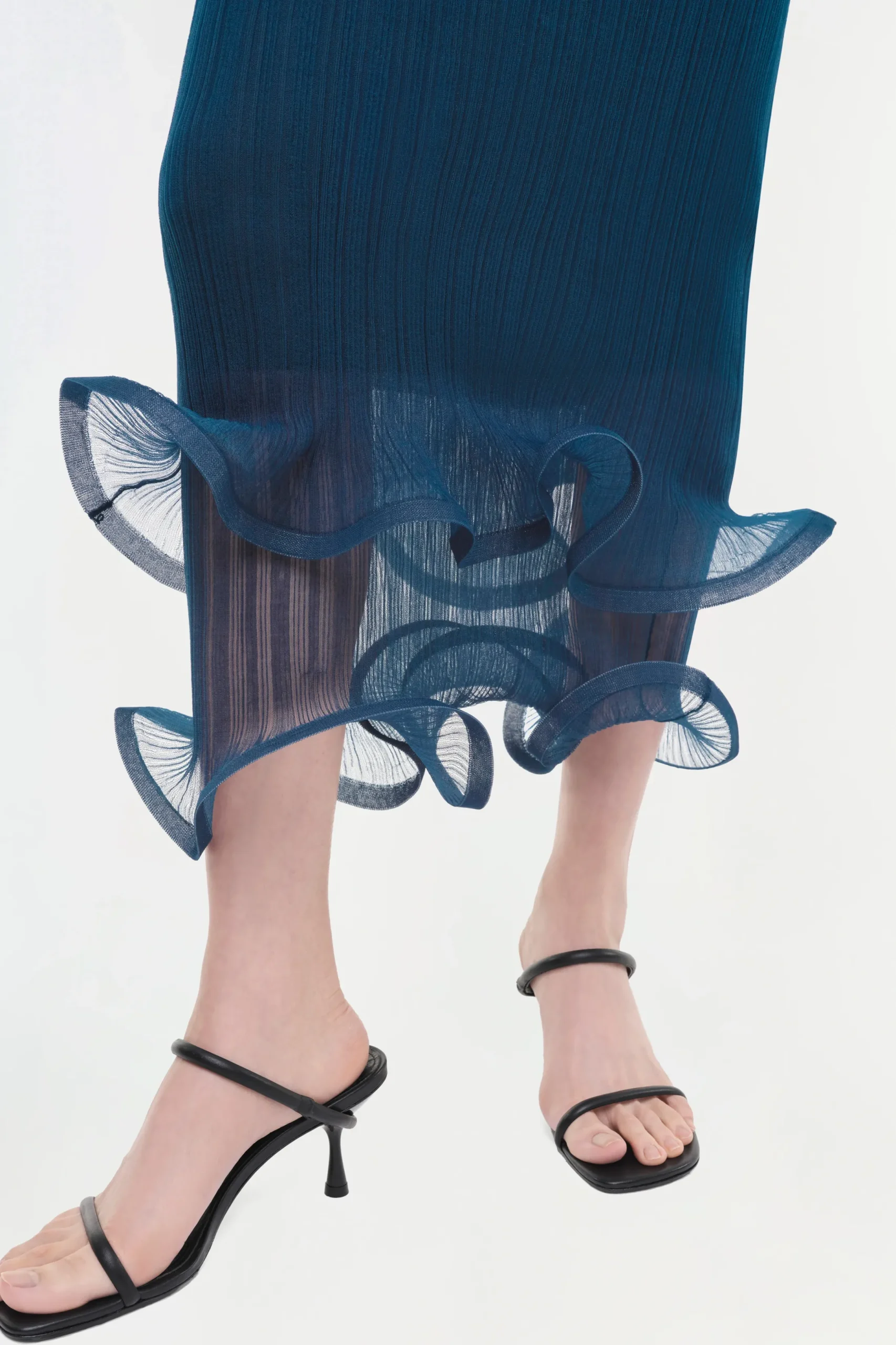 Women Simkhai Kelso Knit Midi Skirt
